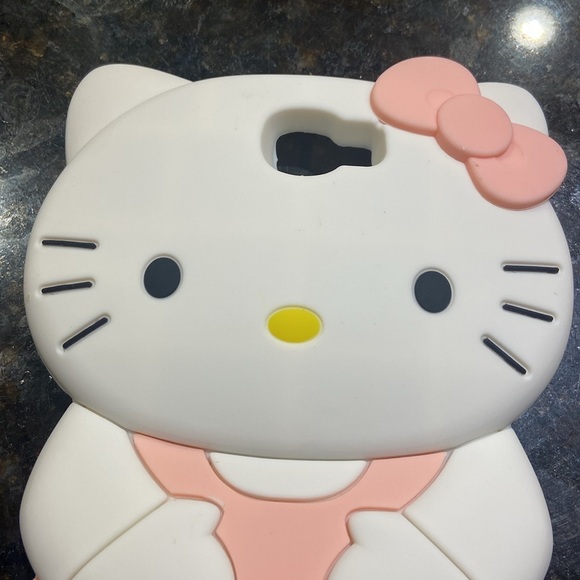 HELLO KITTY RUBBER PHONE CASE - Picture 3 of 11